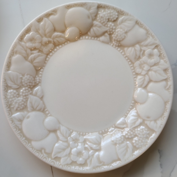 Vernon Ware by Metlox Antiqua, 5 plates, 6 1/4 inch - Picture 8 of 12